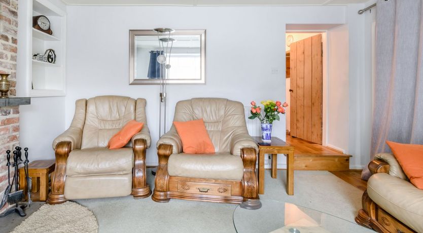 Photo of Cobbler's Cottage