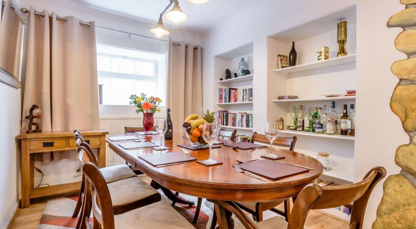 Photo of Cobbler's Cottage