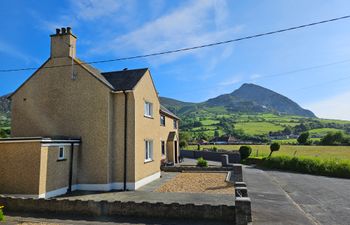 Mor a Mynydd Holiday Cottage