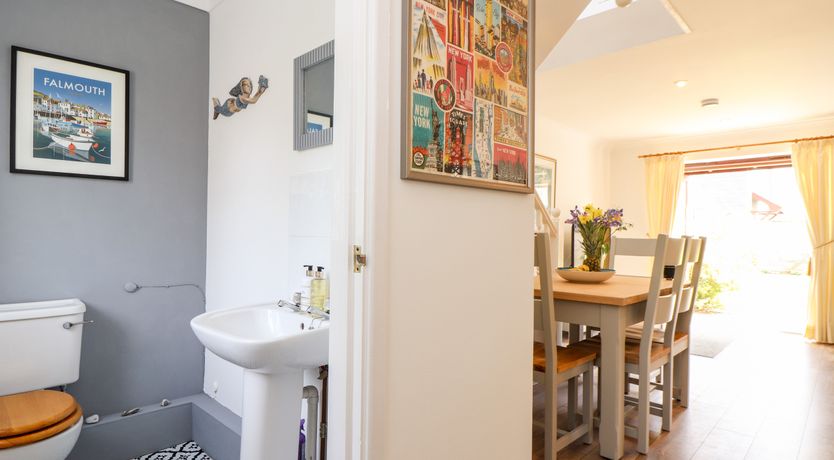 Photo of Charleston Cottage