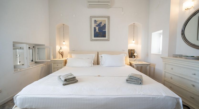 Photo of Magenta Bloom