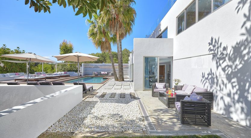 Photo of White Isle Idyll