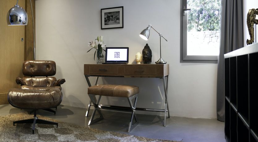 Photo of White Isle Idyll