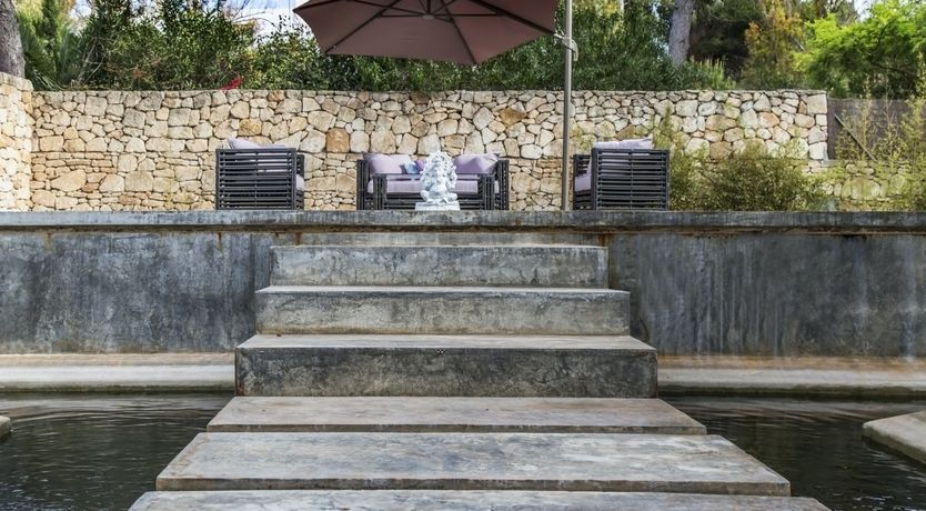 Photo of White Isle Idyll