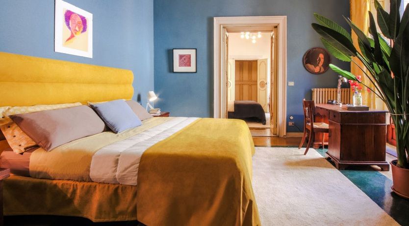 Photo of Artist's Abode