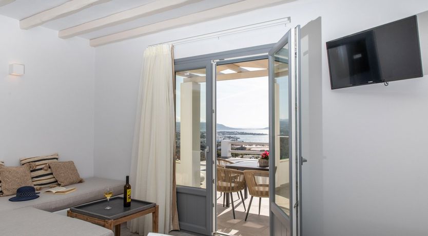 Photo of When the Sun Hits