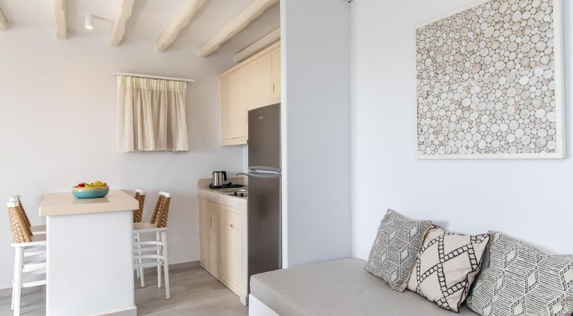 Photo of When the Sun Hits