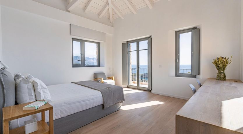 Photo of Halcyon Haze