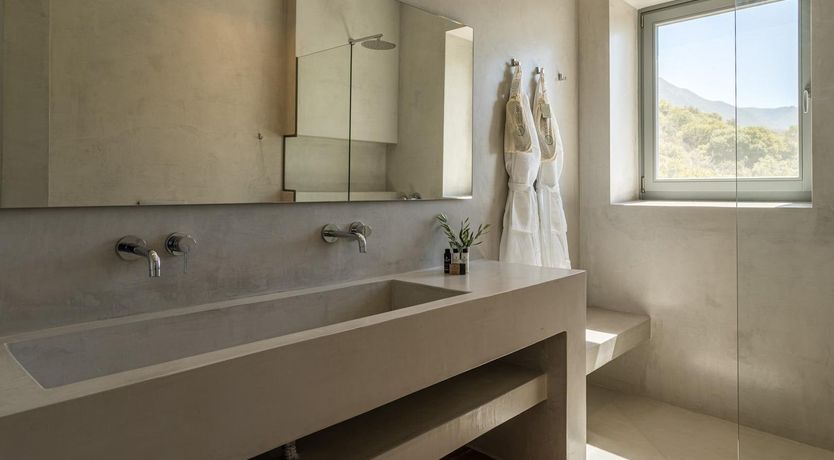 Photo of Halcyon Haze