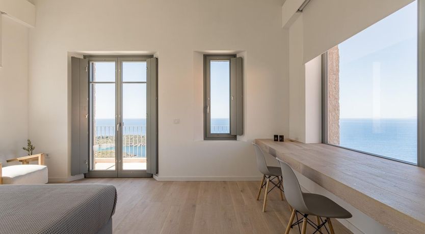 Photo of Halcyon Haze