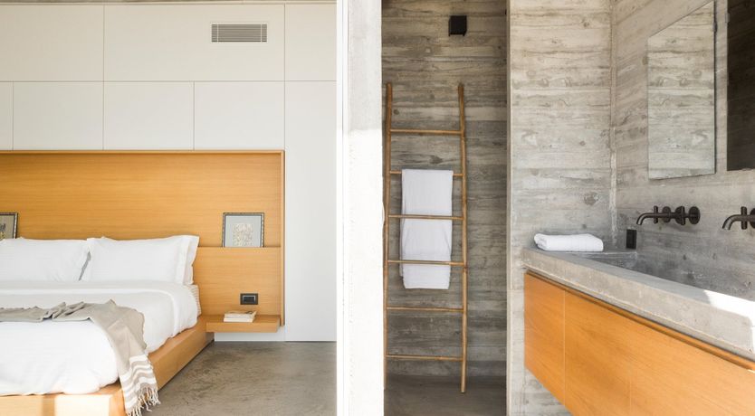 Photo of Glass & Stone