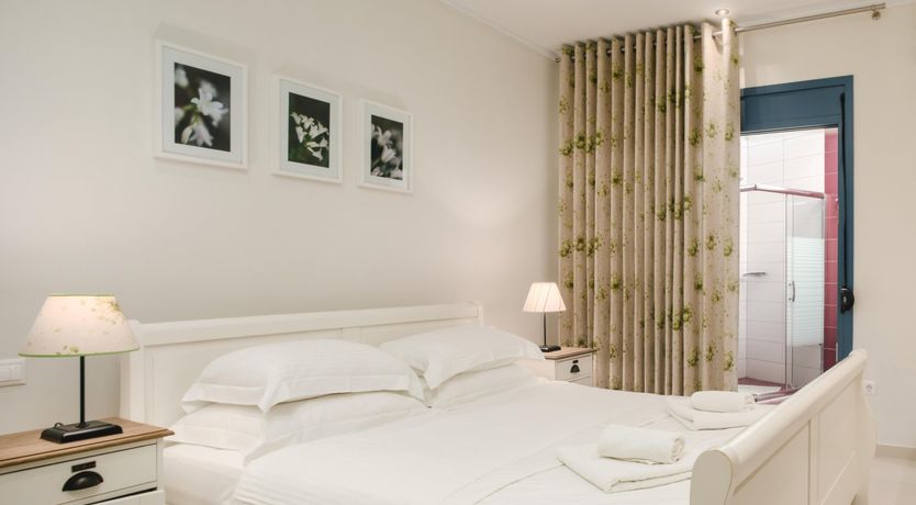 Photo of Skiathos Paths