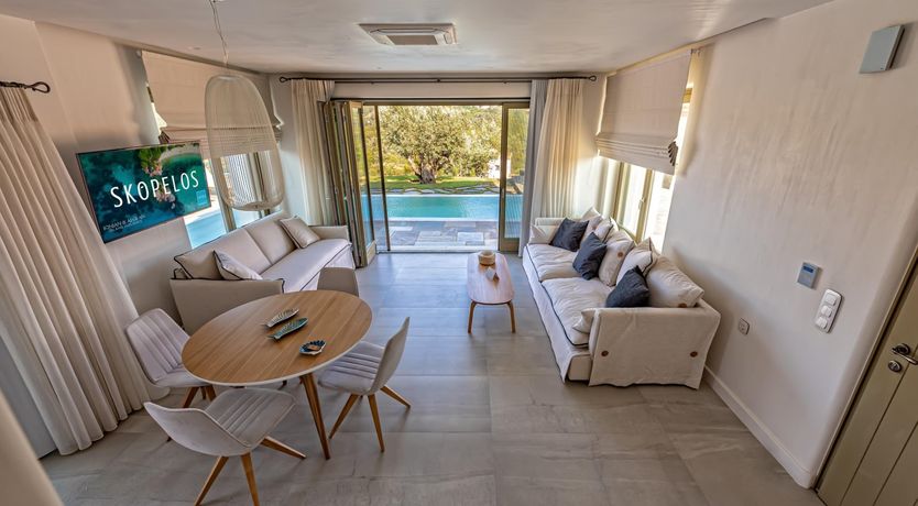 Photo of Donna's Dance