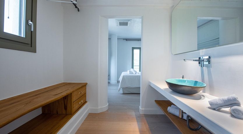 Photo of Donna's Dance