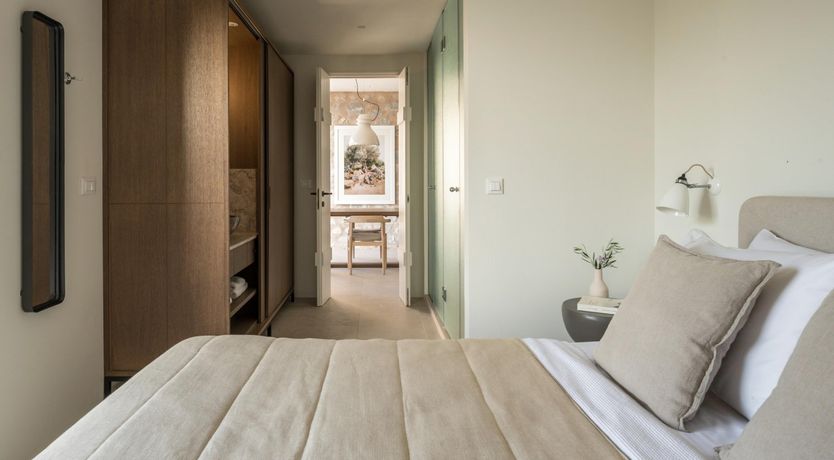 Photo of Modern Legends