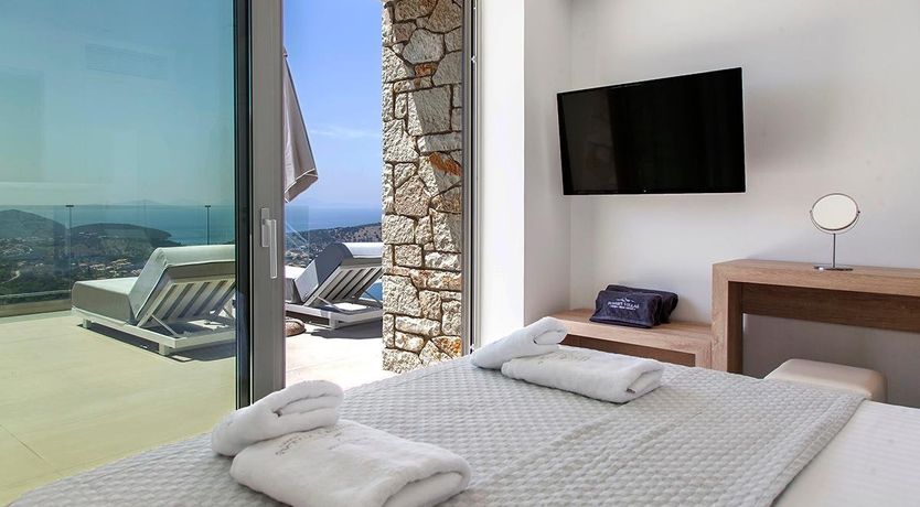 Photo of Ionian Infinity