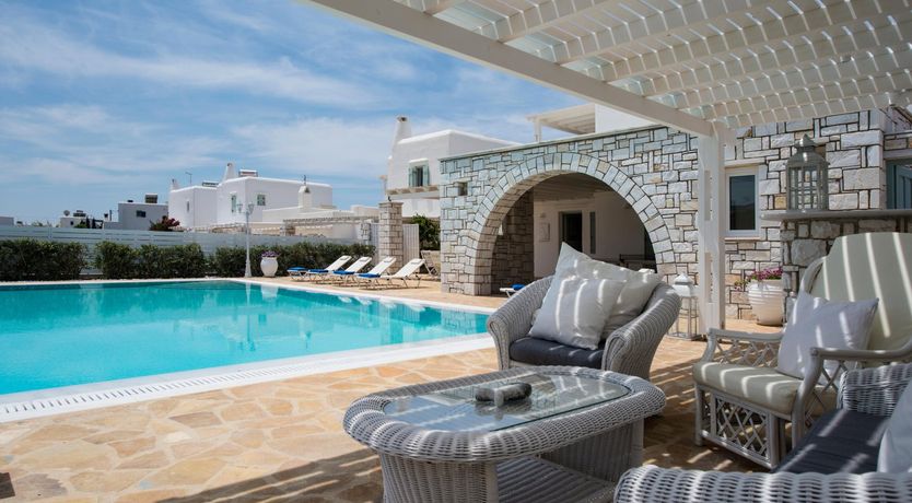 Photo of Grand Stone