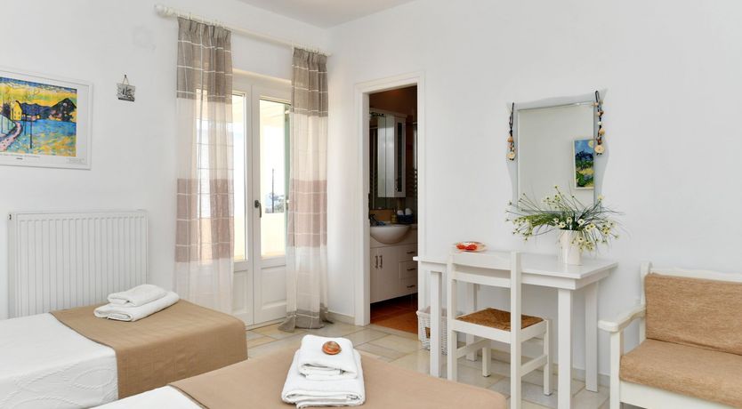 Photo of Grand Stone