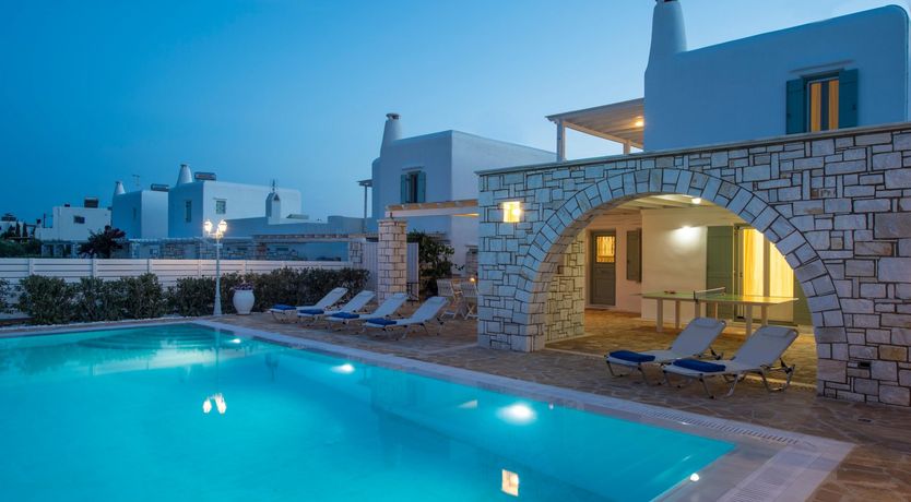 Photo of Grand Stone