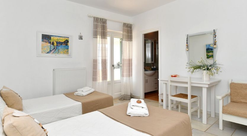 Photo of Grand Stone