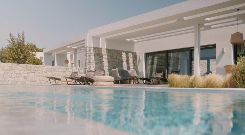 Photo of Wicker & White