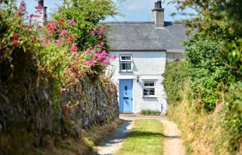 Tan y Fynwent Holiday Cottage