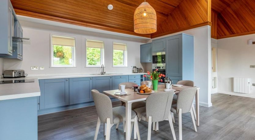 Photo of 3 Bed in St. Mellion