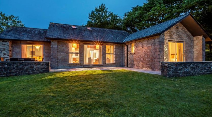 Photo of 3 Bed in St. Mellion