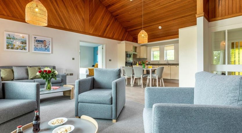 Photo of 3 Bed in St. Mellion