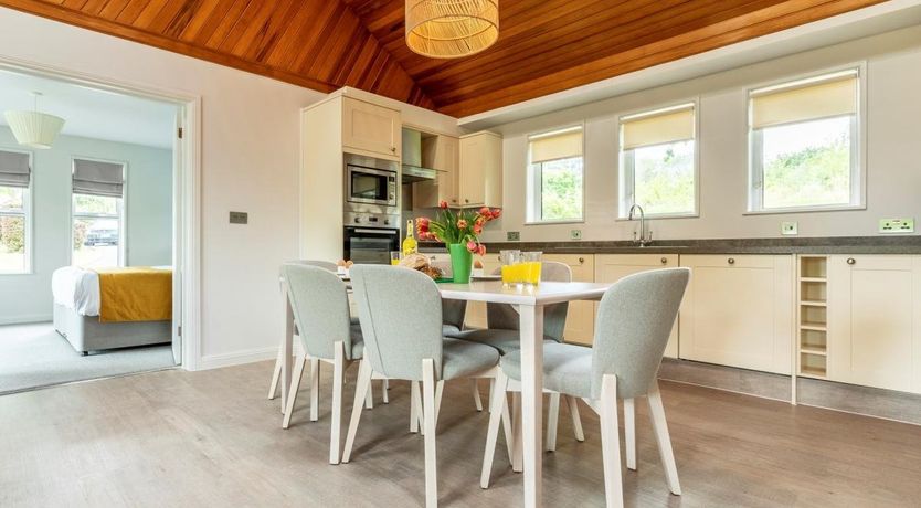 Photo of 3 Bed in St. Mellion