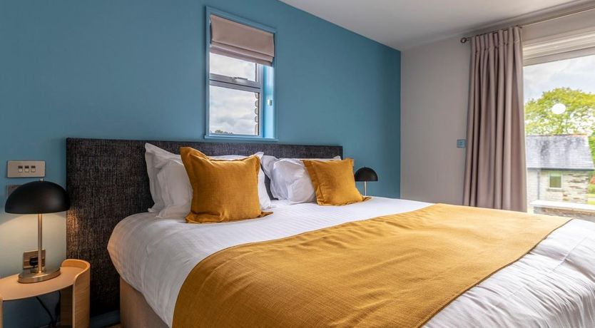 Photo of 3 Bed in St. Mellion