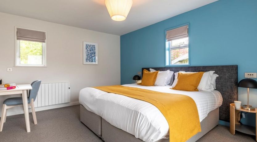 Photo of 3 Bed in St. Mellion