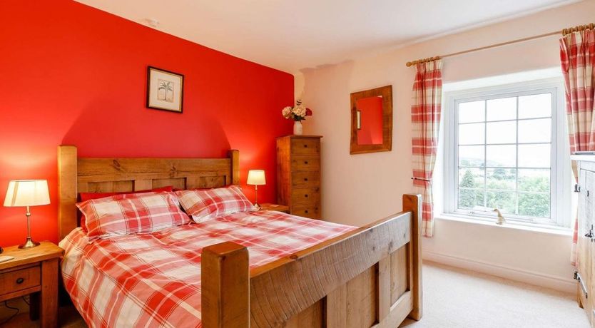 Photo of 2 Bed in Middleton