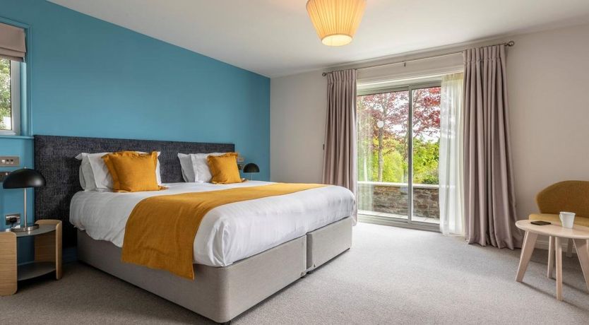 Photo of 3 Bed in St. Mellion