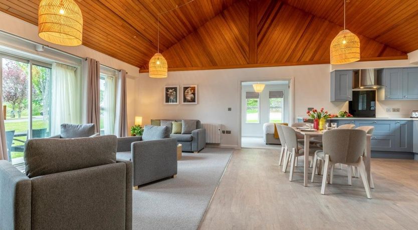 Photo of 3 Bed in St. Mellion