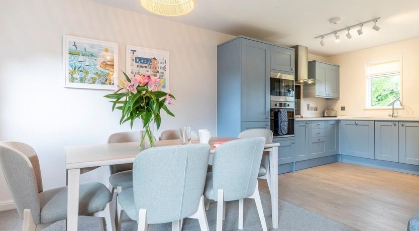 Photo of 2 Bed in Saltash