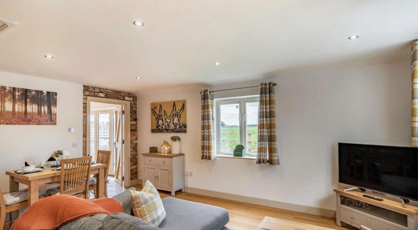 Photo of 2 Bed in Coddington