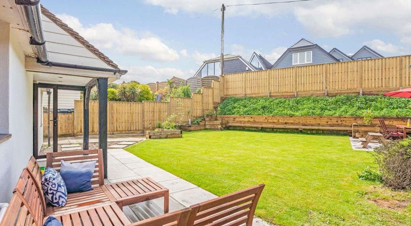 Photo of 3 Bed in Camber