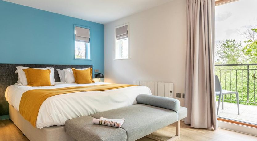 Photo of 2 Bed in Saltash