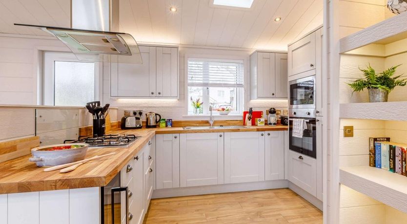 Photo of 2 Bed in West Quantoxhead