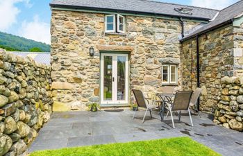 Barn in North Wales Holiday Cottage