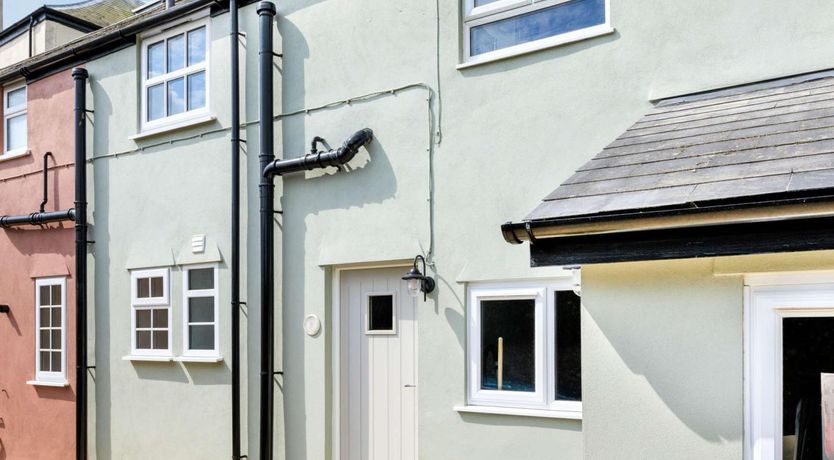 Photo of 1 Bed in Bridport