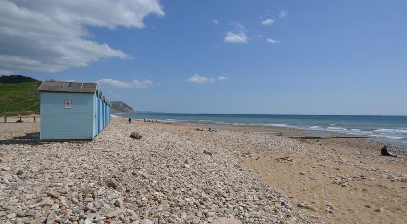 Photo of 1 Bed in Charmouth