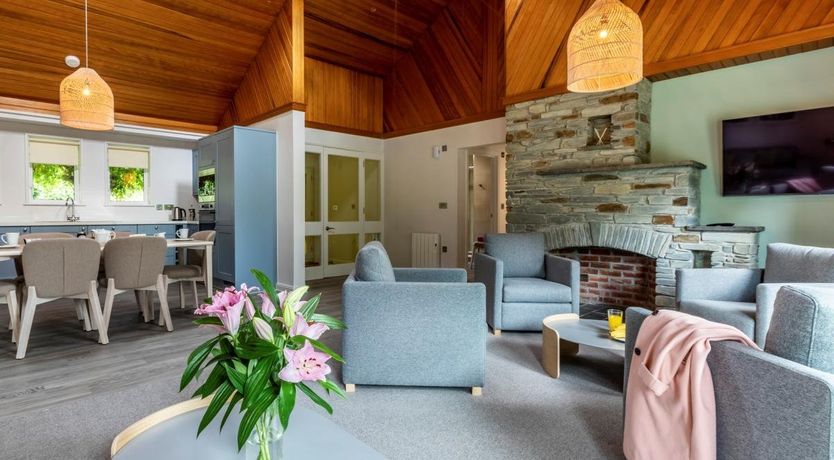 Photo of 3 Bed in St. Mellion