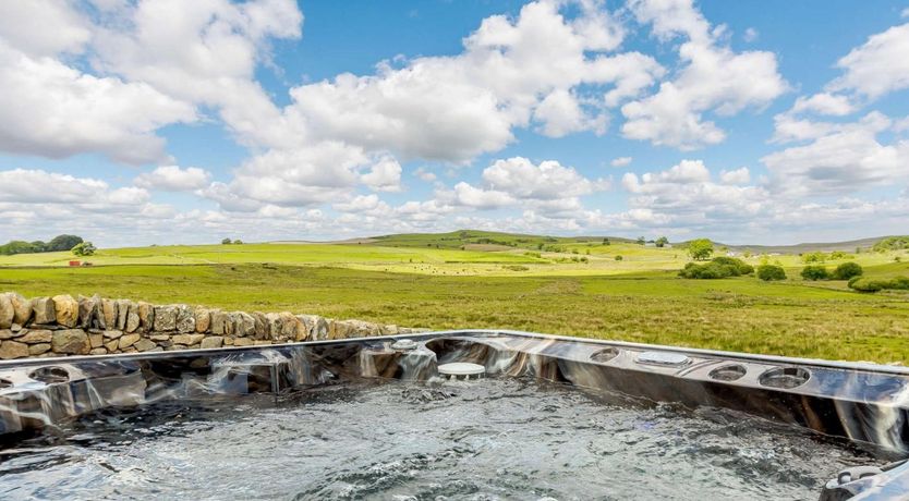 Photo of 4 Bed in Betws-y-coed