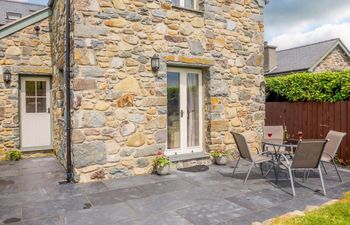 Barn in North Wales Holiday Cottage