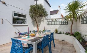 Photo of 3 Bed in Eastbourne