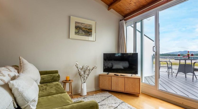 Photo of 2 Bed in Porthmadog