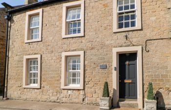 Deanery View Holiday Cottage