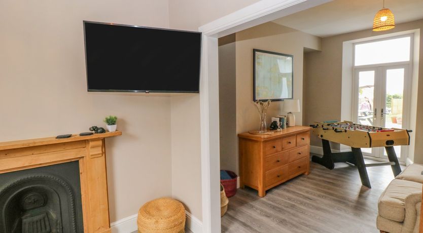 Photo of 54 Pencoed Road